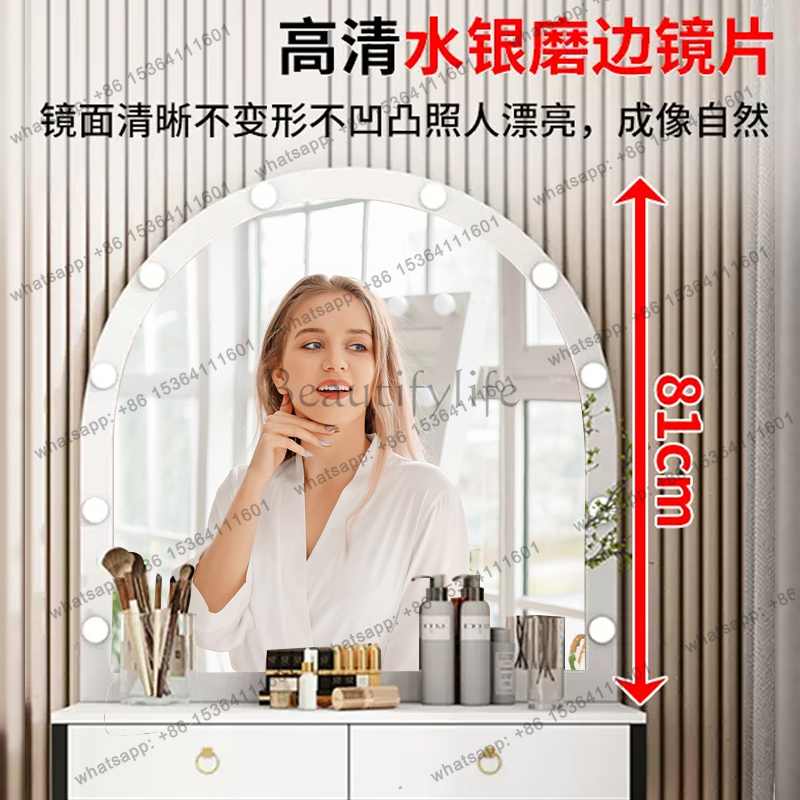 Toaletka z lampą, ubrania, skl – Beauty Makeup Training recenzja i cena